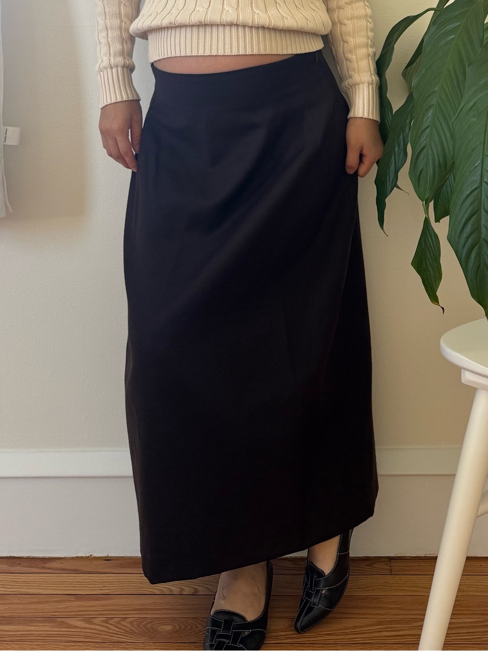 Vintage Harve Benard 100% Wool Subtle Pleating Fully Lined Brown Skirt Size 16